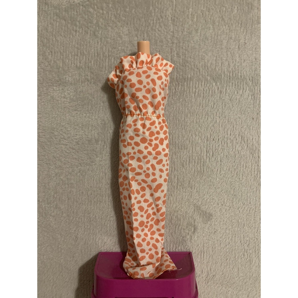 Vintage 1988 Barbie Feeling Pretty Fashion #1524 Red Orange/White Pattern Dress